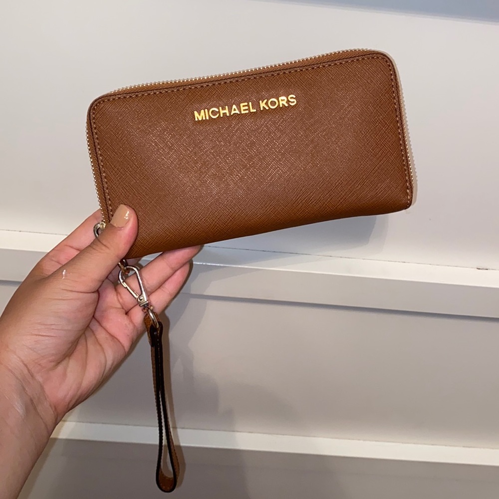 Micheal Kors Wallet